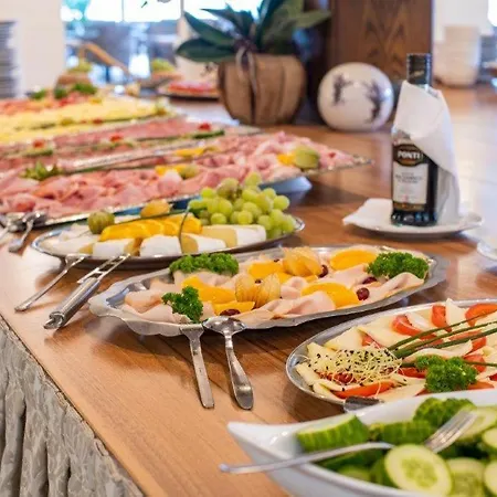 Promenaden-strandhotel Marolt Sankt Kanzian am Klopeiner See