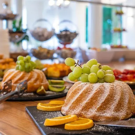酒店 Promenaden-strandhotel Marolt 圣卡荐