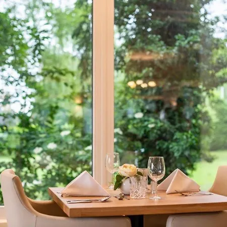 Otel Promenaden-strandhotel Marolt