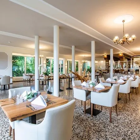 Promenaden-strandhotel Marolt 3*