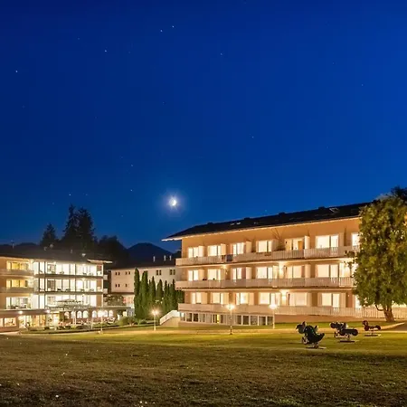 Hotel Promenaden-Strandhotel Marolt 3*