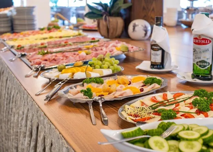 Promenaden-Strandhotel Marolt Sankt Kanzian am Klopeiner See