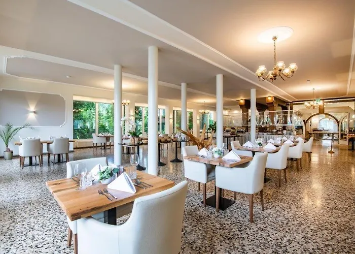 Promenaden-Strandhotel Marolt 3*