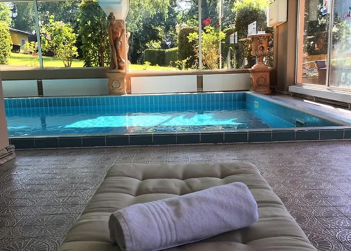 Promenaden-Strandhotel Marolt Sankt Kanzian am Klopeiner See